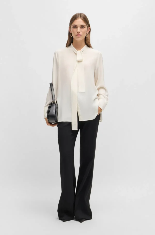 MULHER HUGO BOSS Blusas>Blusa De Ajuste Regular Em Seda Com Colarinho De Laço