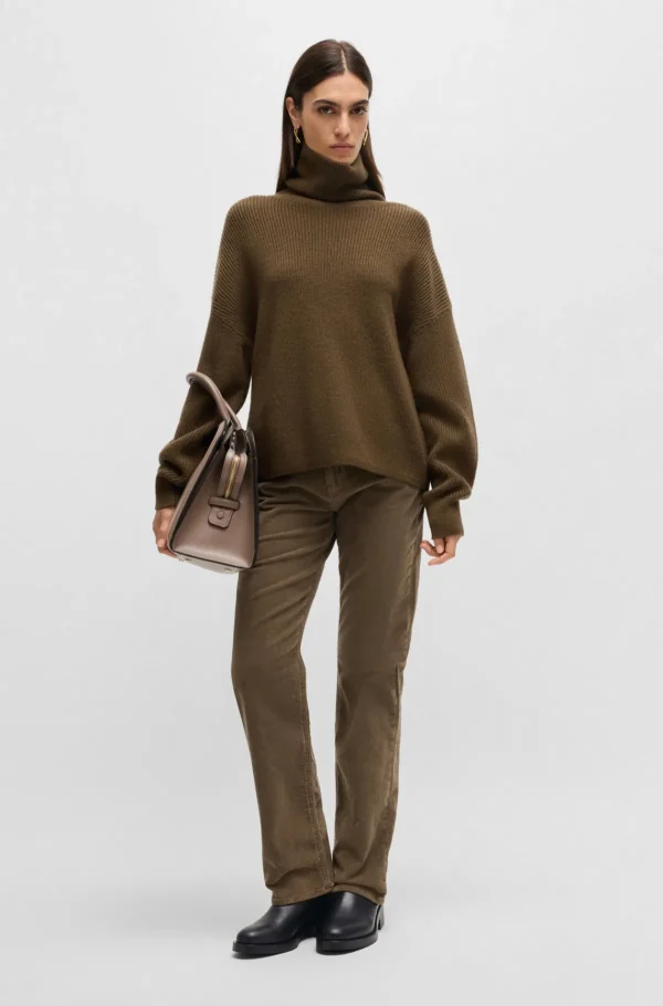MULHER HUGO BOSS Botas>Botas Chelsea Em Pele Com Rebite De Logótipo