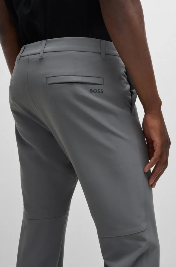 HUGO BOSS Calças E Calções>Chinos De Ajuste Slim Em Tecido Elástico De Quatro Vias Fácil De Engomar