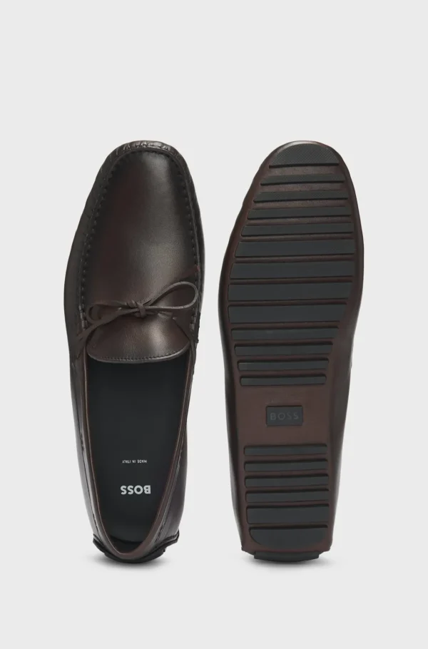 HUGO BOSS Mocassins>Mocassins Em Pele Com Sola De Condutor E Logótipo